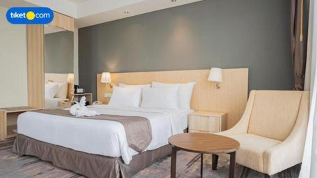 Hotel Grandhika Pemuda Semarang Zewnętrze zdjęcie