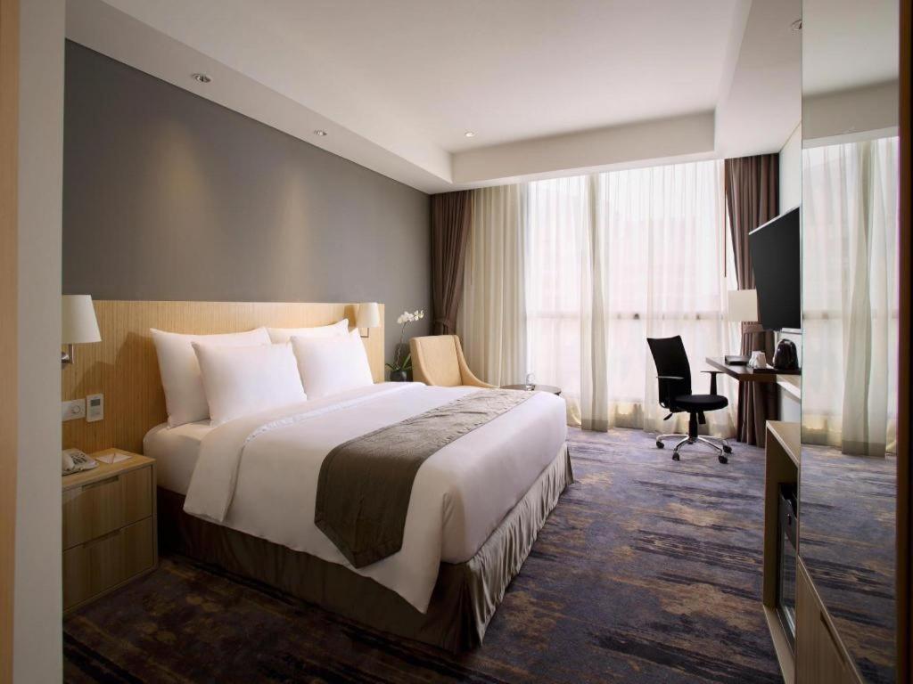 Hotel Grandhika Pemuda Semarang Zewnętrze zdjęcie