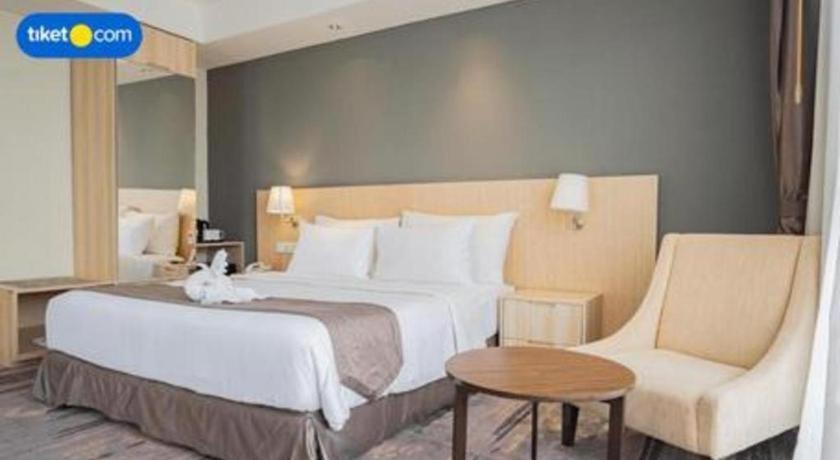 Hotel Grandhika Pemuda Semarang Zewnętrze zdjęcie