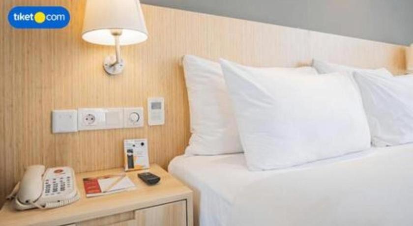 Hotel Grandhika Pemuda Semarang Zewnętrze zdjęcie